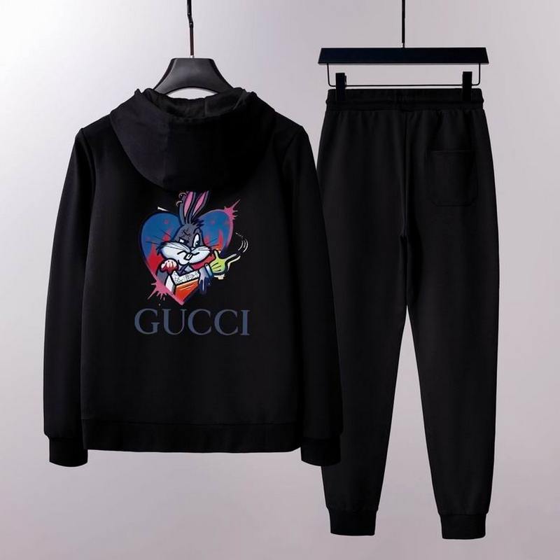 Gucci Men's Suits 124